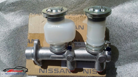 1972-1973 OEM Datsun 240z Brake Master Cylinder