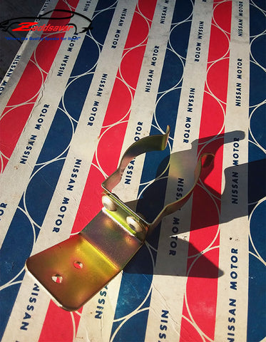 Datsun 240Z Fuel Filter Bracket