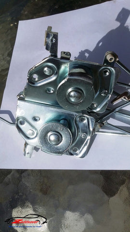 240z-280z Door Latch Mechanisms pic 3