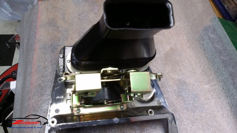 Datsun 240z  Center Heater Vent pic 4