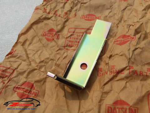 Datsun 240z  Distributor Wire Holder, 2