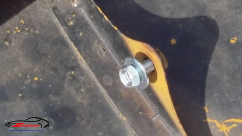 Datsun z Front Valance Bolt Installation