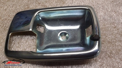 Datsun Z Interior Door Bezel Bumpers Picture 3